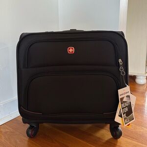 SwissGear Four Wheel Rolling Office